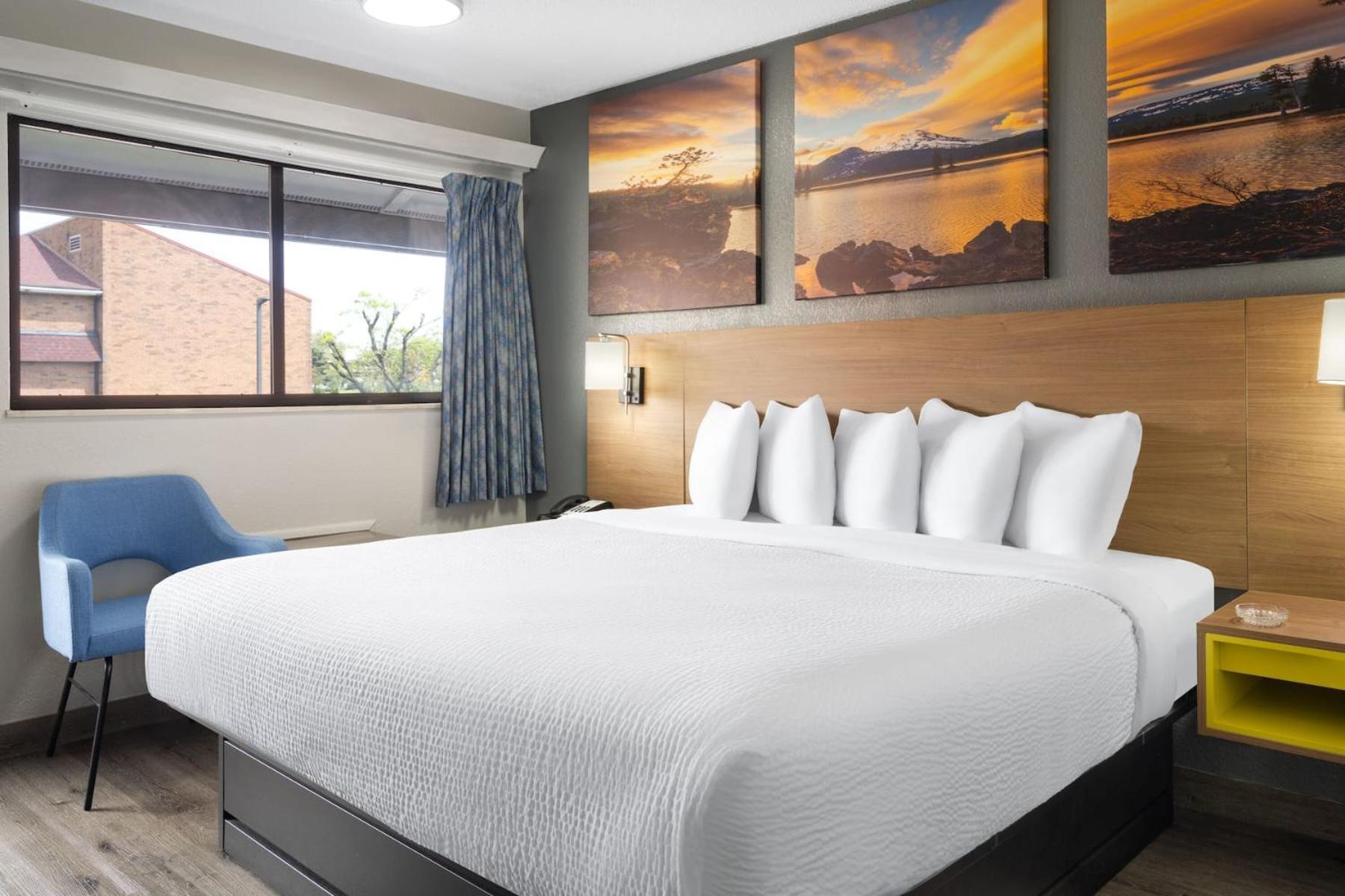 Days Inn By Wyndham Columbus Worthington 외부 사진