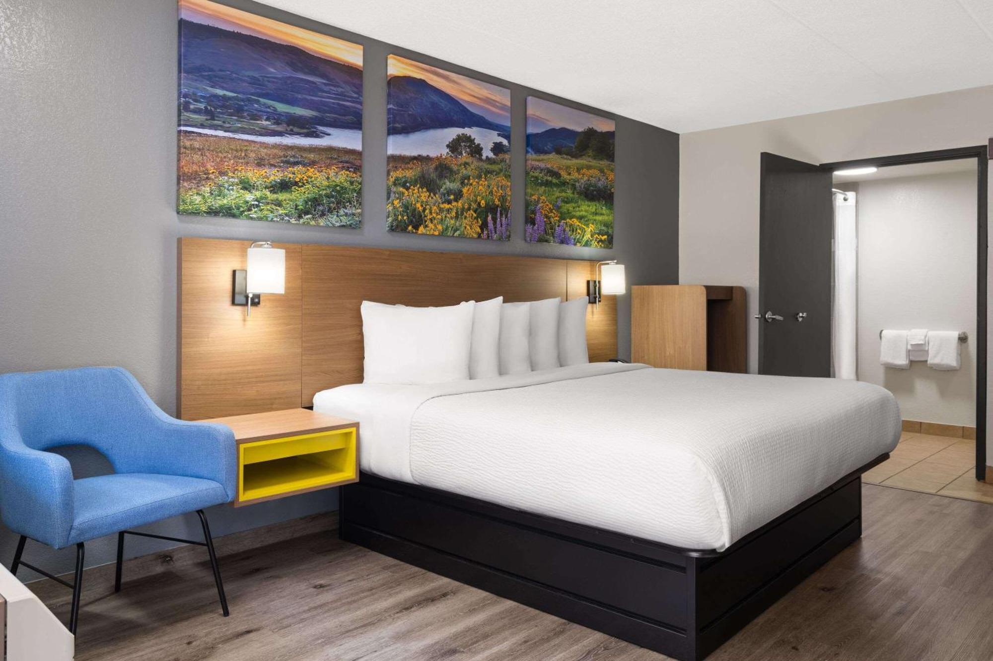 Days Inn By Wyndham Columbus Worthington 외부 사진